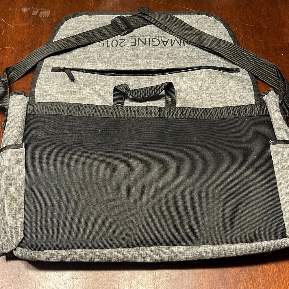 🔥 4 FOR $15 Item🔥Gray Messenger Bag